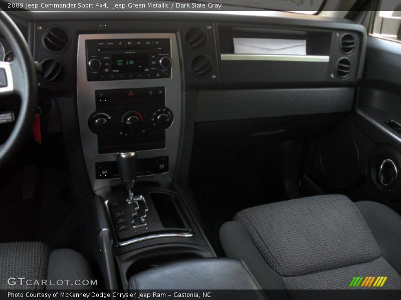Jeep Green Metallic / Dark Slate Gray 2009 Jeep Commander Sport 4x4