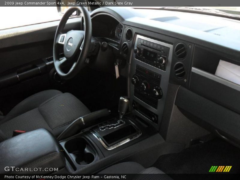 Jeep Green Metallic / Dark Slate Gray 2009 Jeep Commander Sport 4x4