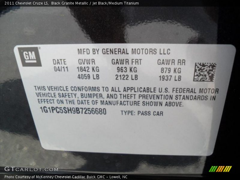 Black Granite Metallic / Jet Black/Medium Titanium 2011 Chevrolet Cruze LS