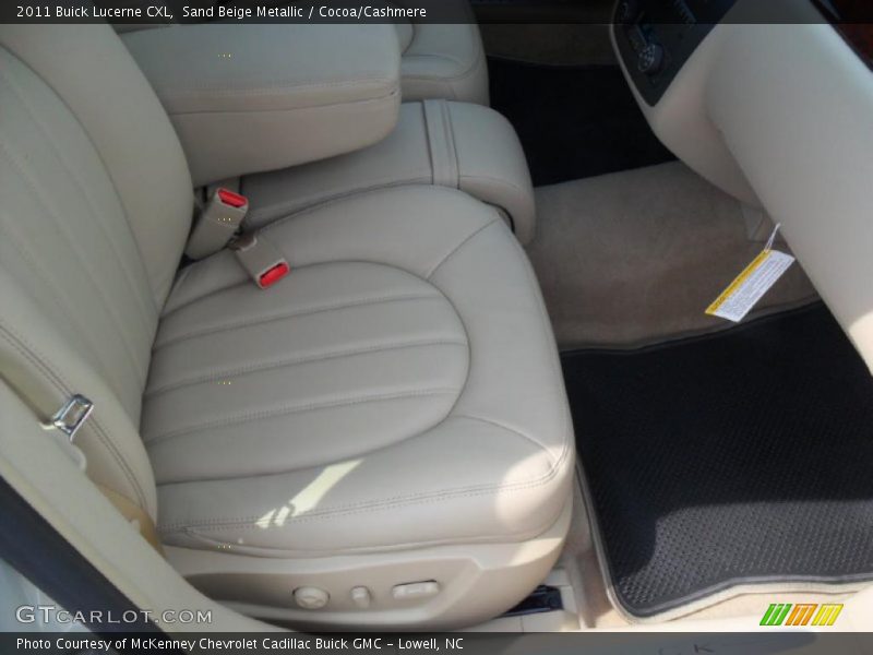 Sand Beige Metallic / Cocoa/Cashmere 2011 Buick Lucerne CXL