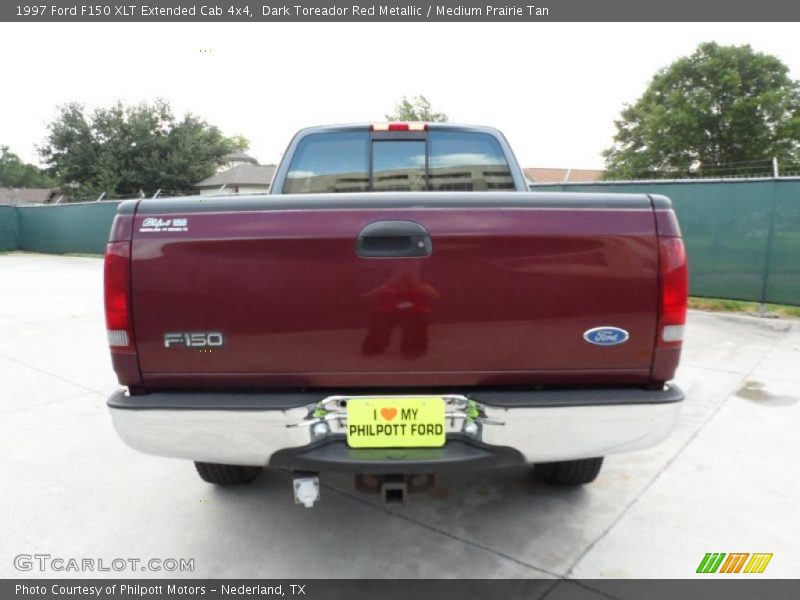 Dark Toreador Red Metallic / Medium Prairie Tan 1997 Ford F150 XLT Extended Cab 4x4
