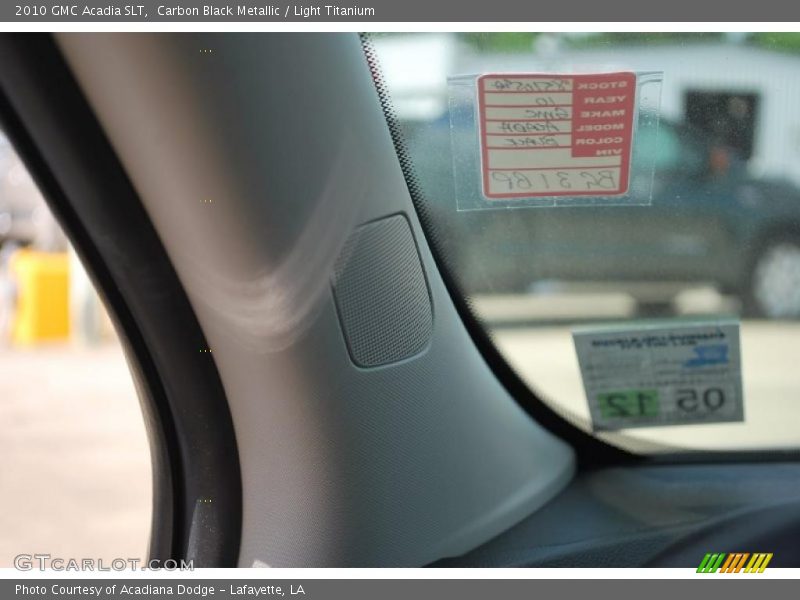 Carbon Black Metallic / Light Titanium 2010 GMC Acadia SLT