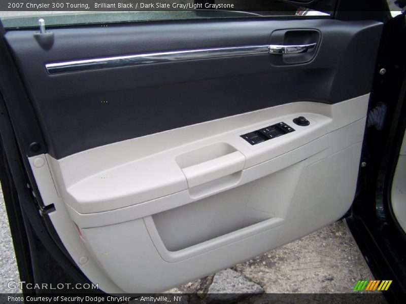 Brilliant Black / Dark Slate Gray/Light Graystone 2007 Chrysler 300 Touring
