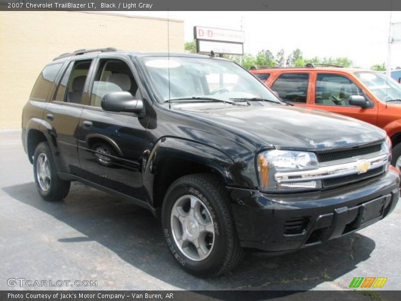 Black / Light Gray 2007 Chevrolet TrailBlazer LT