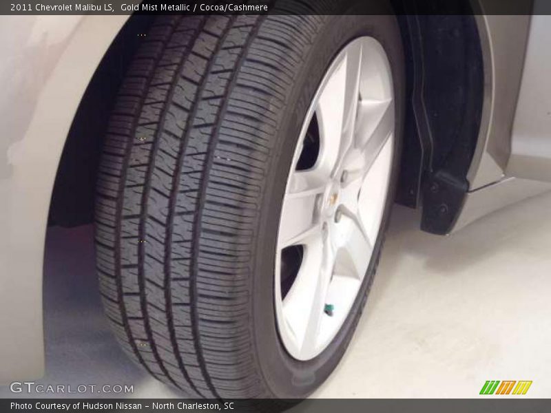 Gold Mist Metallic / Cocoa/Cashmere 2011 Chevrolet Malibu LS