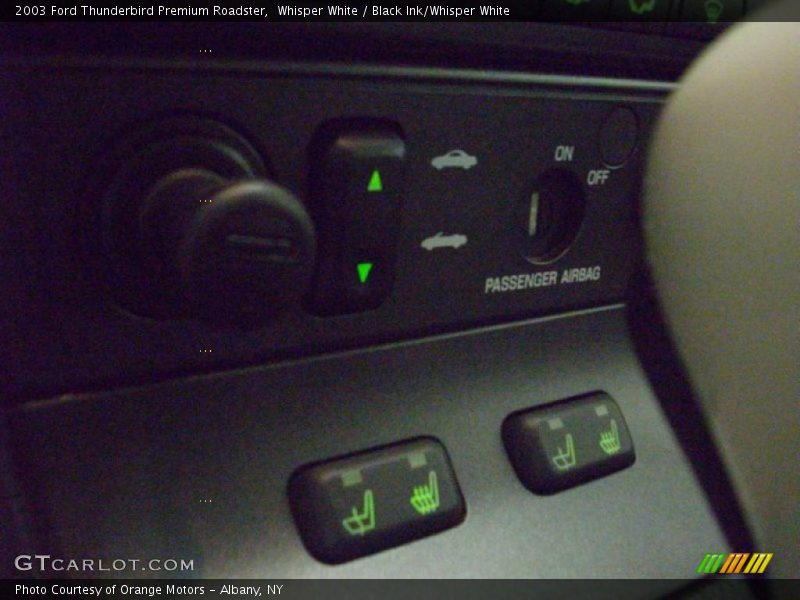 Whisper White / Black Ink/Whisper White 2003 Ford Thunderbird Premium Roadster