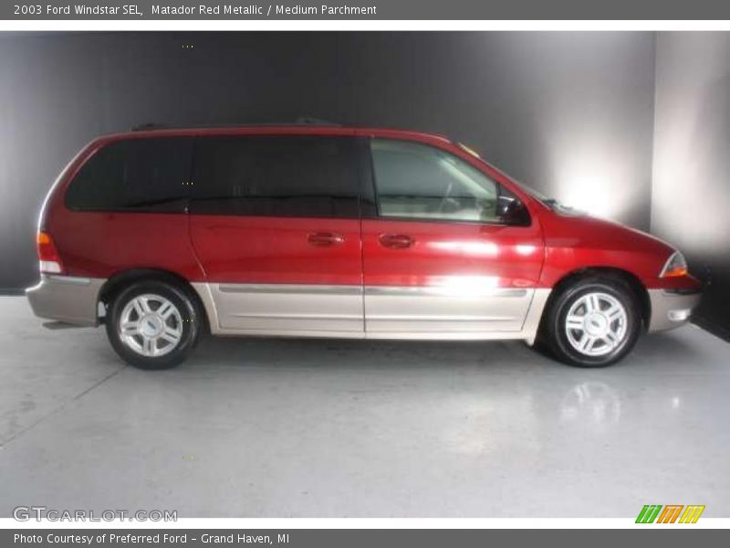 Matador Red Metallic / Medium Parchment 2003 Ford Windstar SEL