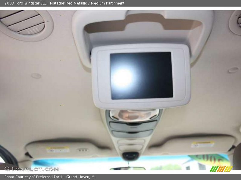 Matador Red Metallic / Medium Parchment 2003 Ford Windstar SEL