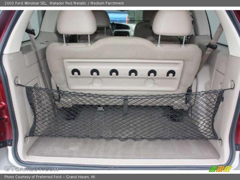  2003 Windstar SEL Trunk