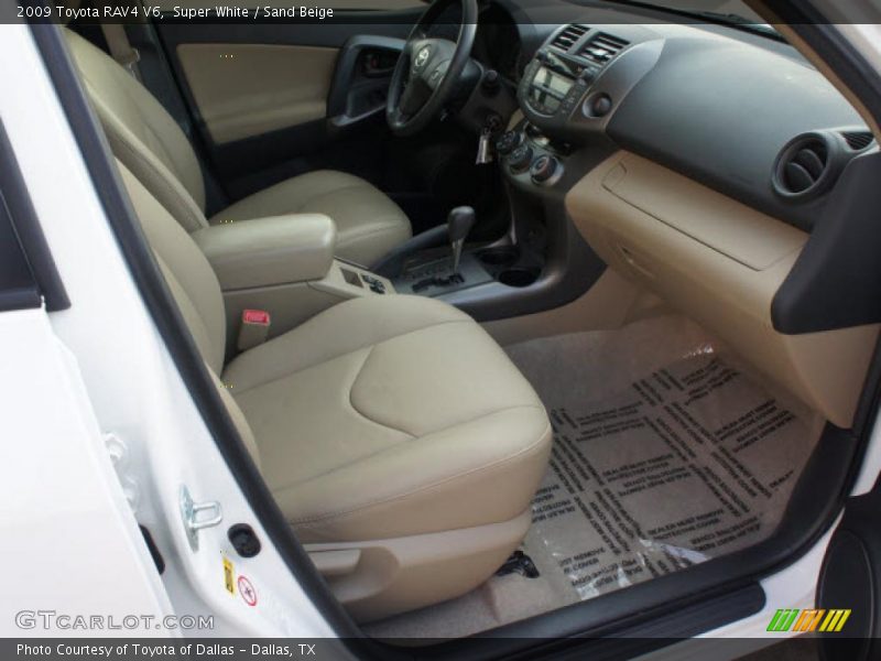 Super White / Sand Beige 2009 Toyota RAV4 V6