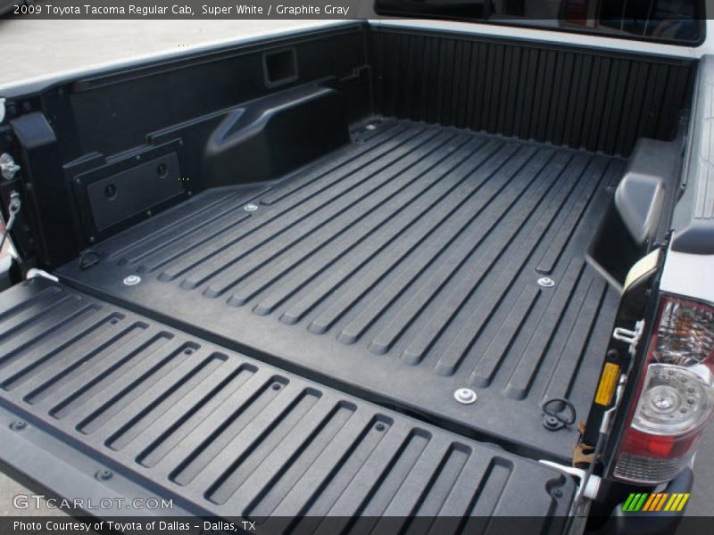 Super White / Graphite Gray 2009 Toyota Tacoma Regular Cab