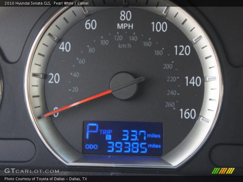 Pearl White / Camel 2010 Hyundai Sonata GLS