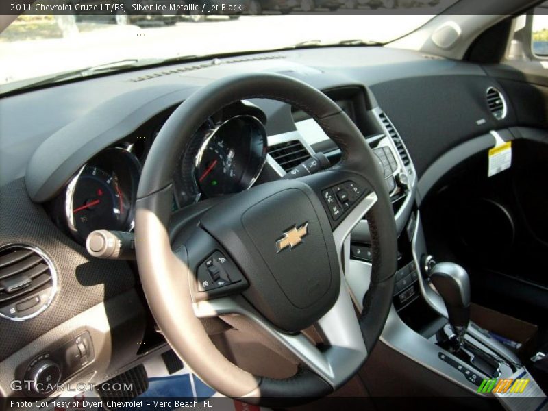Silver Ice Metallic / Jet Black 2011 Chevrolet Cruze LT/RS