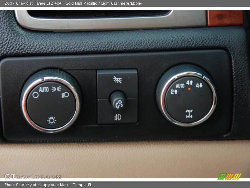 Controls of 2007 Tahoe LTZ 4x4