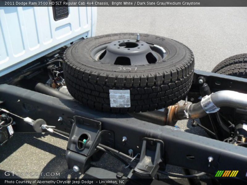 Bright White / Dark Slate Gray/Medium Graystone 2011 Dodge Ram 3500 HD SLT Regular Cab 4x4 Chassis