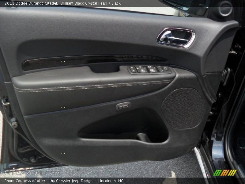 Brilliant Black Crystal Pearl / Black 2011 Dodge Durango Citadel