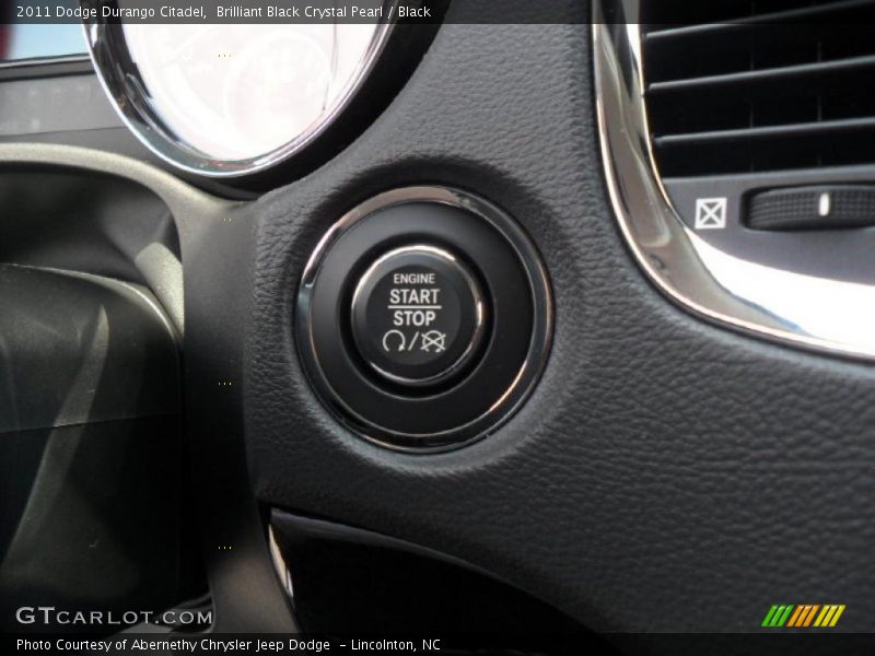 Brilliant Black Crystal Pearl / Black 2011 Dodge Durango Citadel
