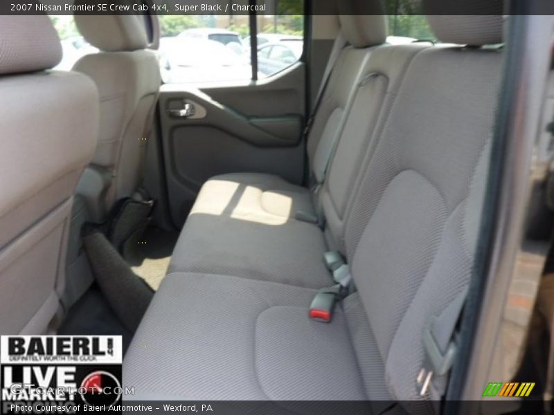 Super Black / Charcoal 2007 Nissan Frontier SE Crew Cab 4x4