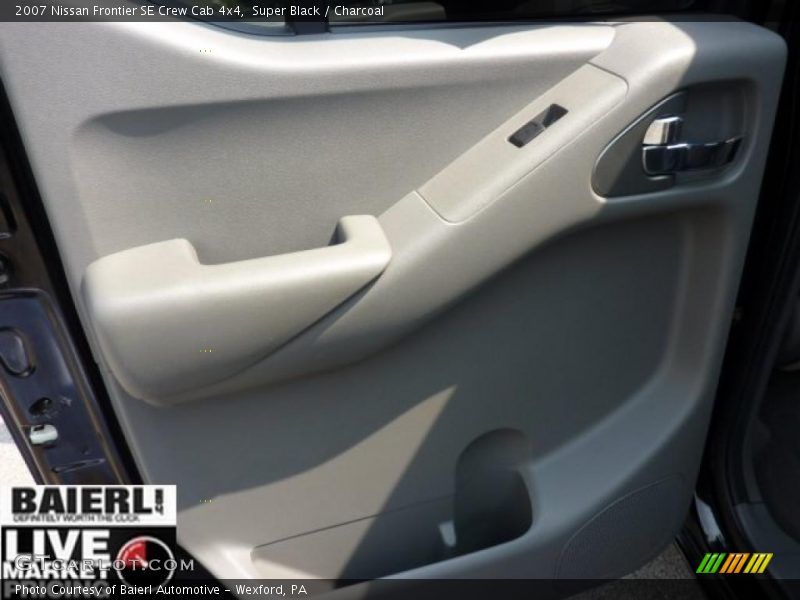 Super Black / Charcoal 2007 Nissan Frontier SE Crew Cab 4x4