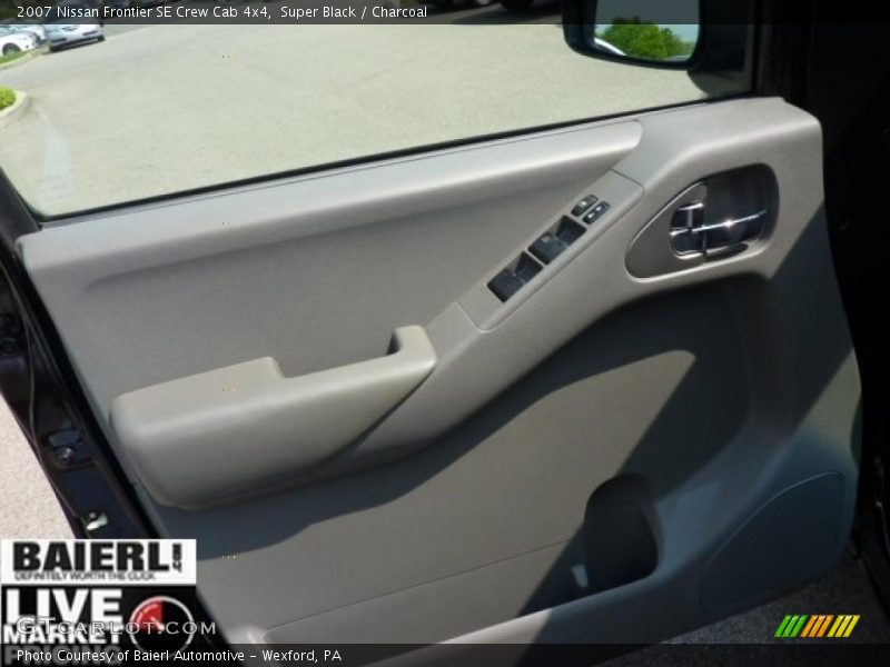Super Black / Charcoal 2007 Nissan Frontier SE Crew Cab 4x4