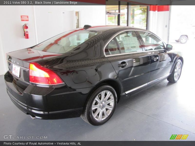 Black Stone / Sandstone Beige 2011 Volvo S80 3.2