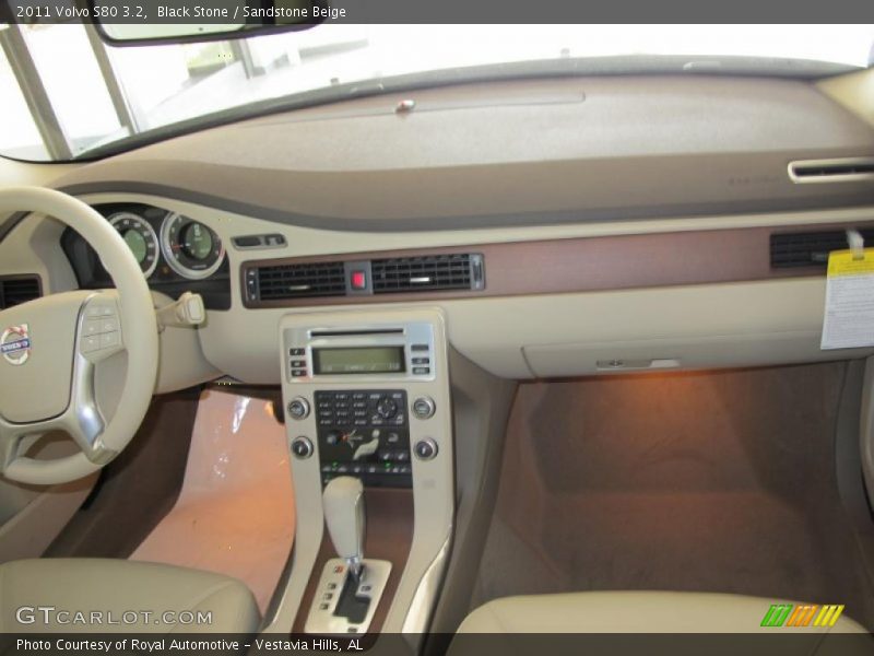 Black Stone / Sandstone Beige 2011 Volvo S80 3.2