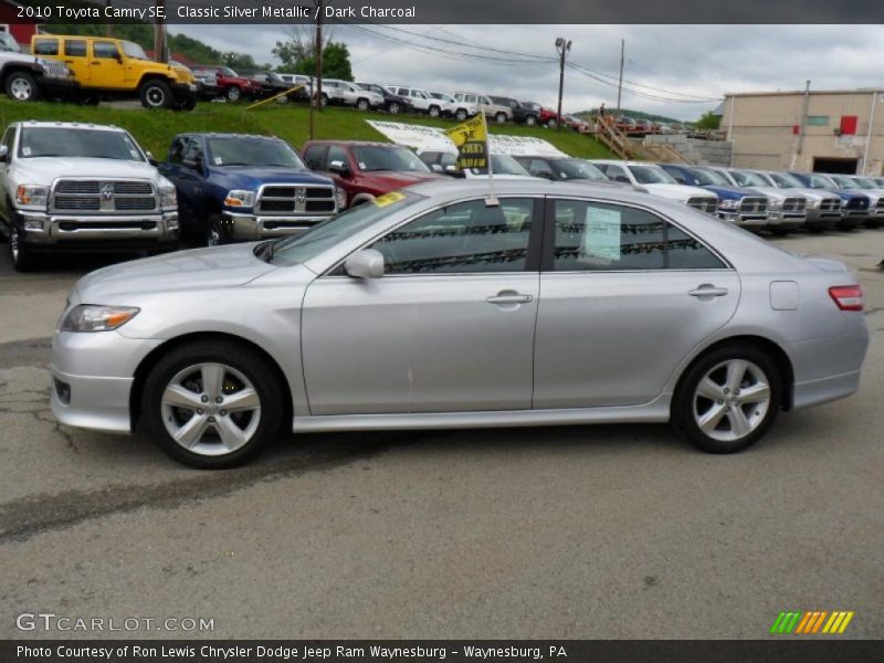 Classic Silver Metallic / Dark Charcoal 2010 Toyota Camry SE