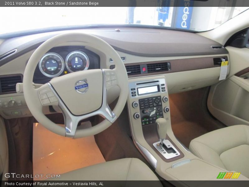Black Stone / Sandstone Beige 2011 Volvo S80 3.2