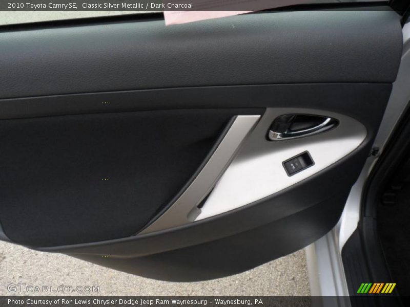 Classic Silver Metallic / Dark Charcoal 2010 Toyota Camry SE
