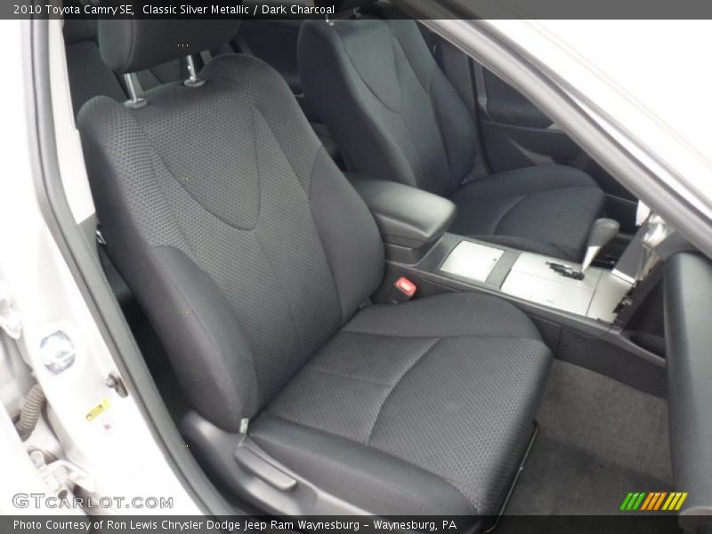 Classic Silver Metallic / Dark Charcoal 2010 Toyota Camry SE