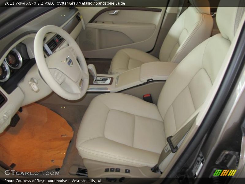  2011 XC70 3.2 AWD Sandstone Beige Interior