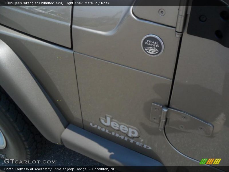 Light Khaki Metallic / Khaki 2005 Jeep Wrangler Unlimited 4x4