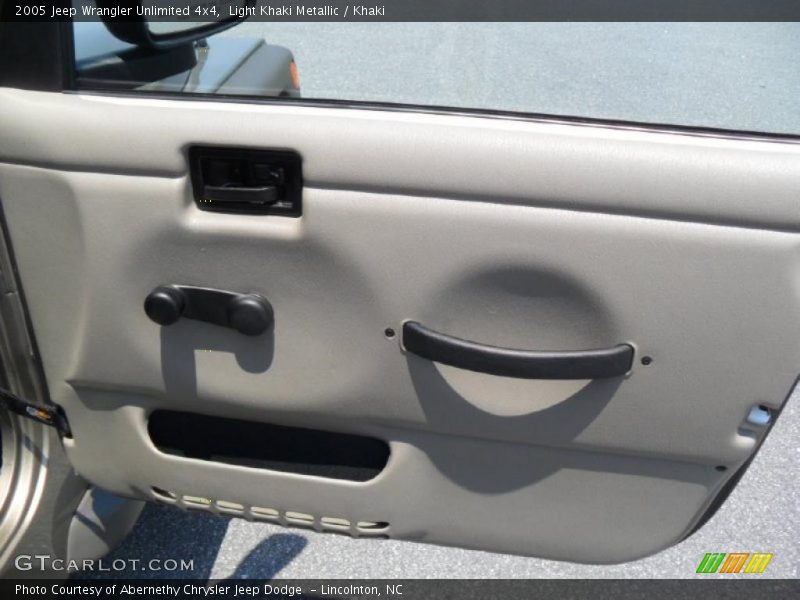 Light Khaki Metallic / Khaki 2005 Jeep Wrangler Unlimited 4x4