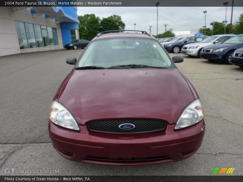 Merlot Metallic / Medium Parchment 2004 Ford Taurus SE Wagon