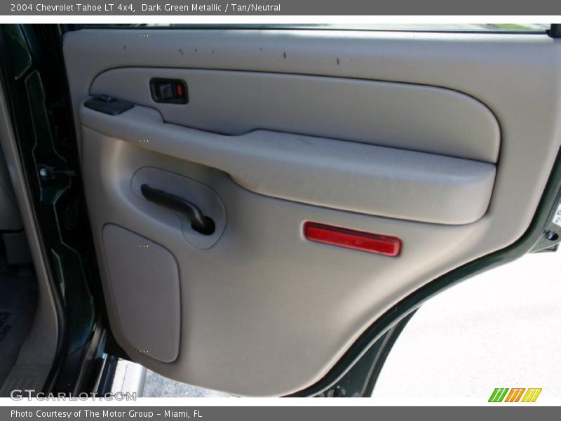 Dark Green Metallic / Tan/Neutral 2004 Chevrolet Tahoe LT 4x4