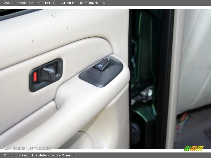 Dark Green Metallic / Tan/Neutral 2004 Chevrolet Tahoe LT 4x4