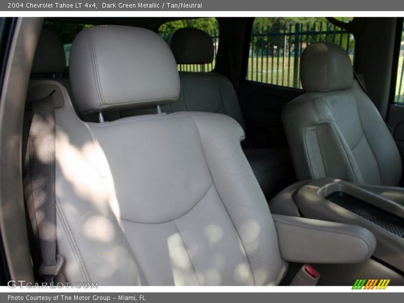 Dark Green Metallic / Tan/Neutral 2004 Chevrolet Tahoe LT 4x4