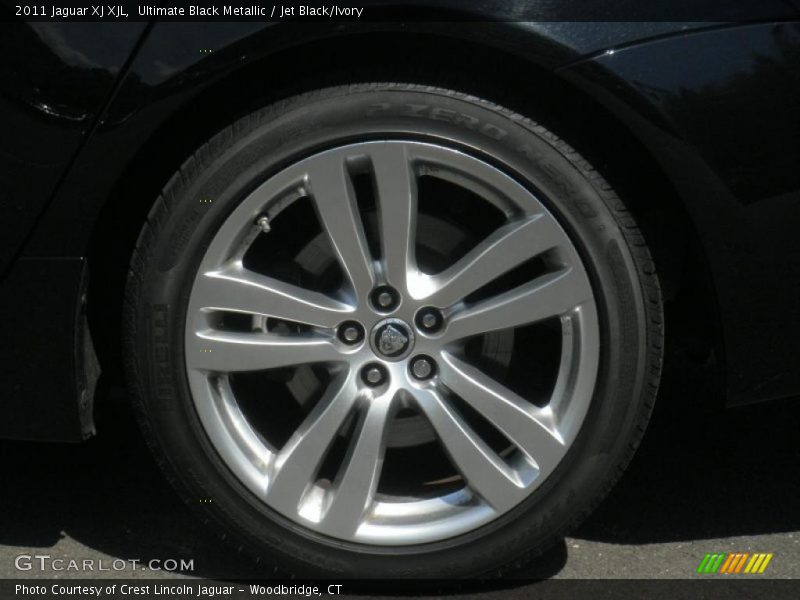  2011 XJ XJL Wheel