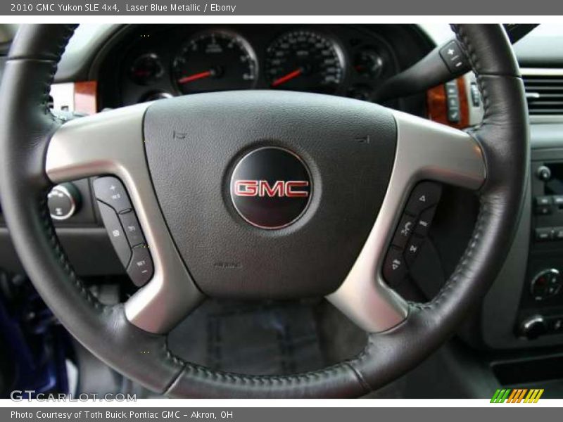  2010 Yukon SLE 4x4 Steering Wheel