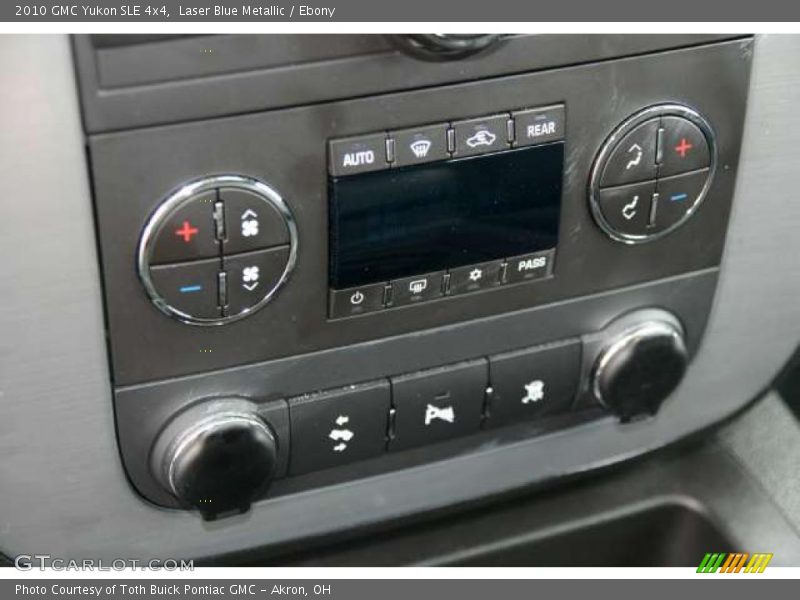 Controls of 2010 Yukon SLE 4x4