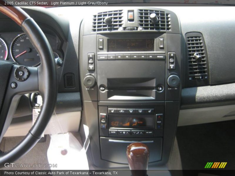 Light Platinum / Light Gray/Ebony 2005 Cadillac CTS Sedan