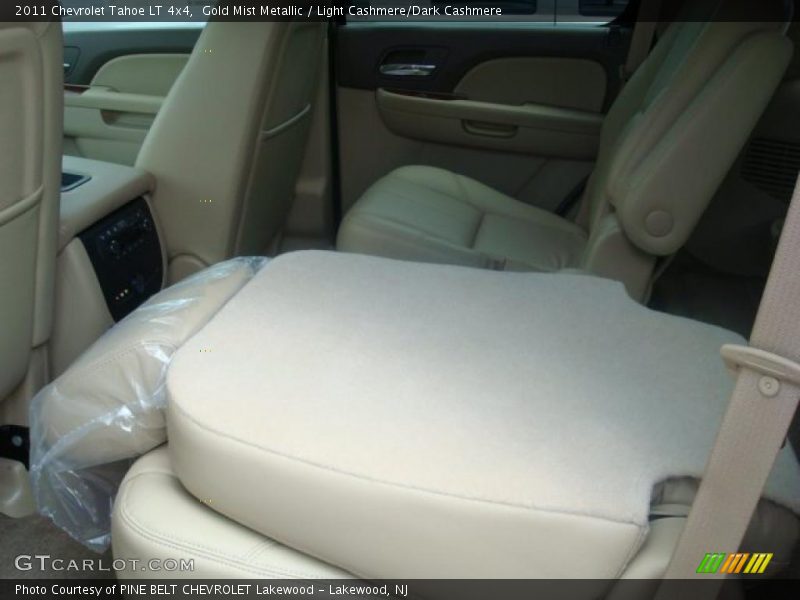 Gold Mist Metallic / Light Cashmere/Dark Cashmere 2011 Chevrolet Tahoe LT 4x4