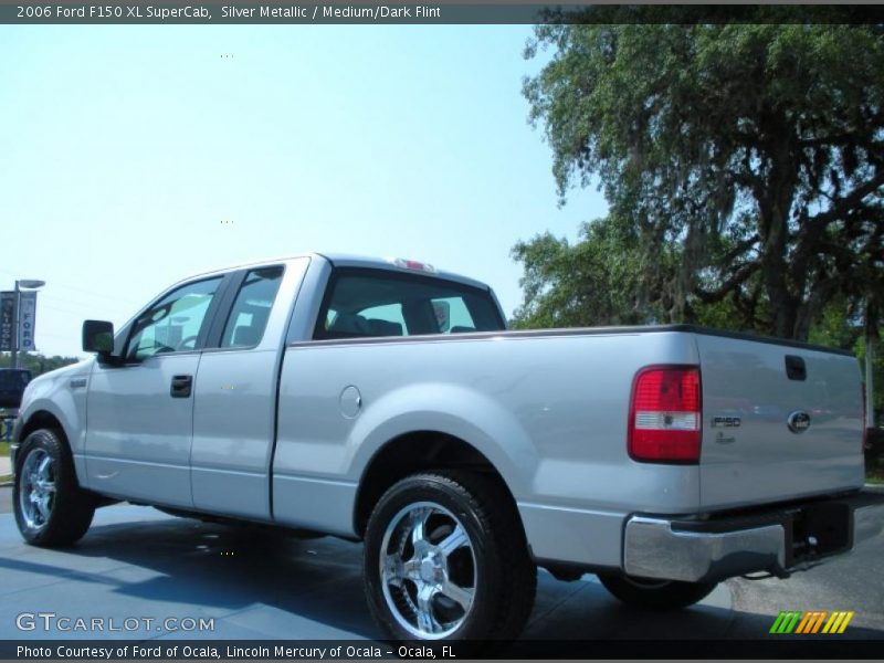 Silver Metallic / Medium/Dark Flint 2006 Ford F150 XL SuperCab