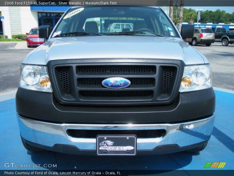 Silver Metallic / Medium/Dark Flint 2006 Ford F150 XL SuperCab