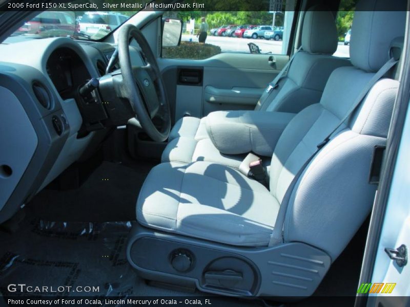 Silver Metallic / Medium/Dark Flint 2006 Ford F150 XL SuperCab