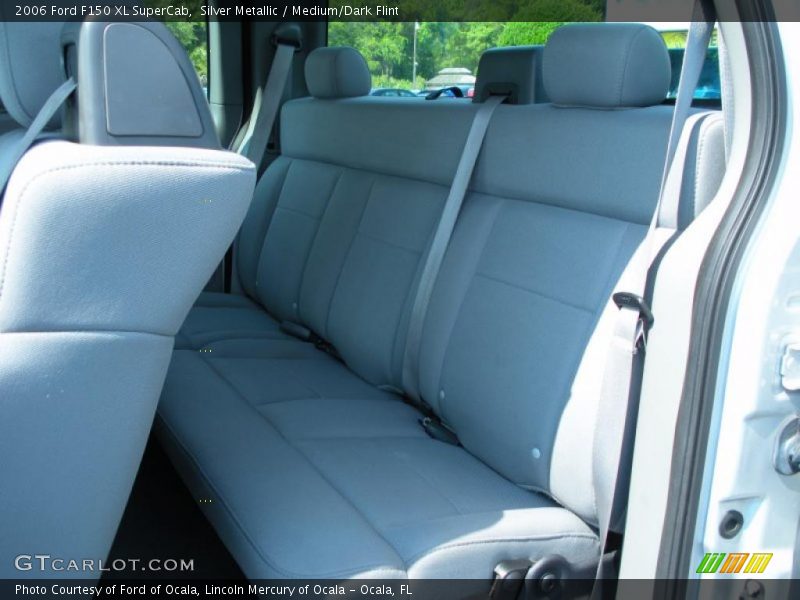 Silver Metallic / Medium/Dark Flint 2006 Ford F150 XL SuperCab