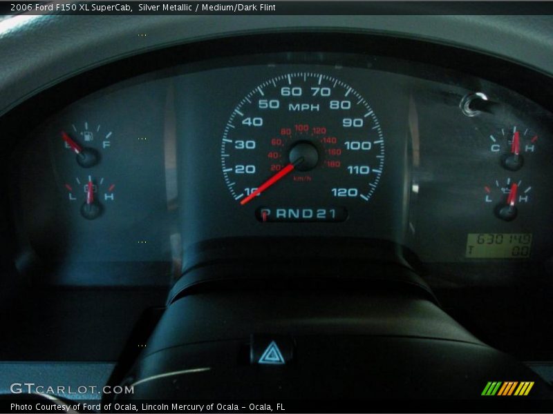Silver Metallic / Medium/Dark Flint 2006 Ford F150 XL SuperCab