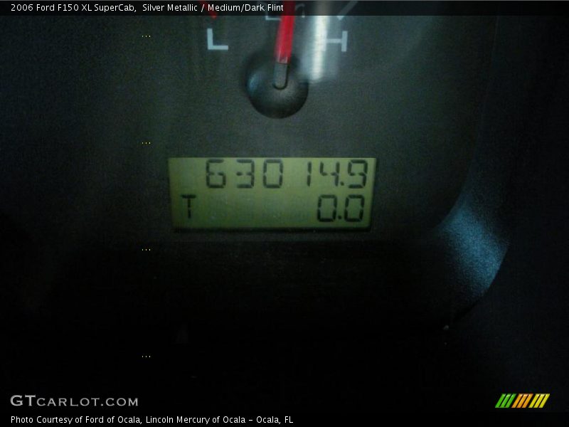 Silver Metallic / Medium/Dark Flint 2006 Ford F150 XL SuperCab