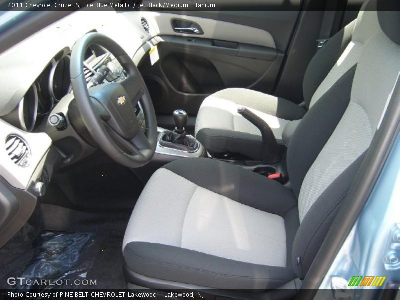  2011 Cruze LS Jet Black/Medium Titanium Interior