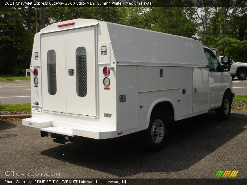 Summit White / Medium Pewter 2011 Chevrolet Express Cutaway 3500 Utility Van